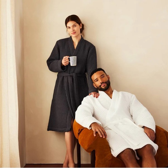 Brooklinen Waffle Robe - Picture 2 of 6